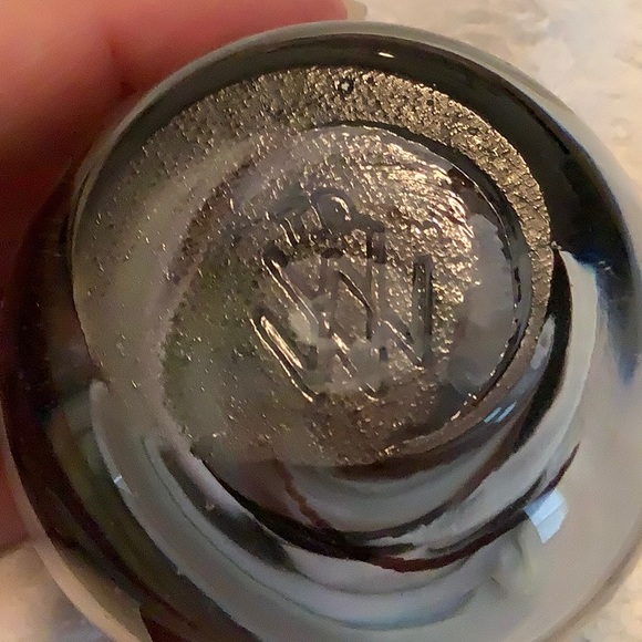 Multicolor Paperweight - Picture 3 of 3